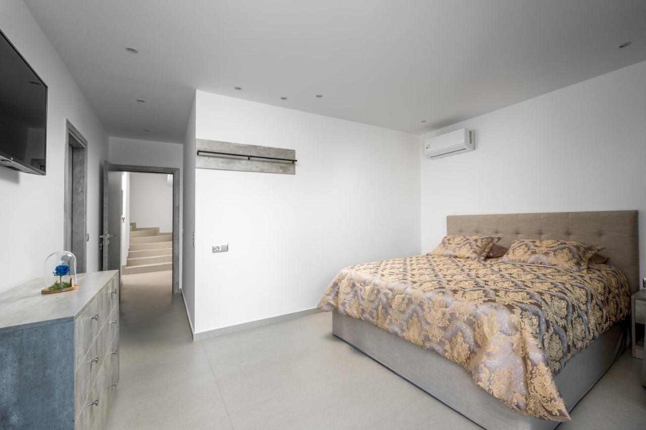 Penelope Beachfront Villa Kremastí Eksteriør bilde