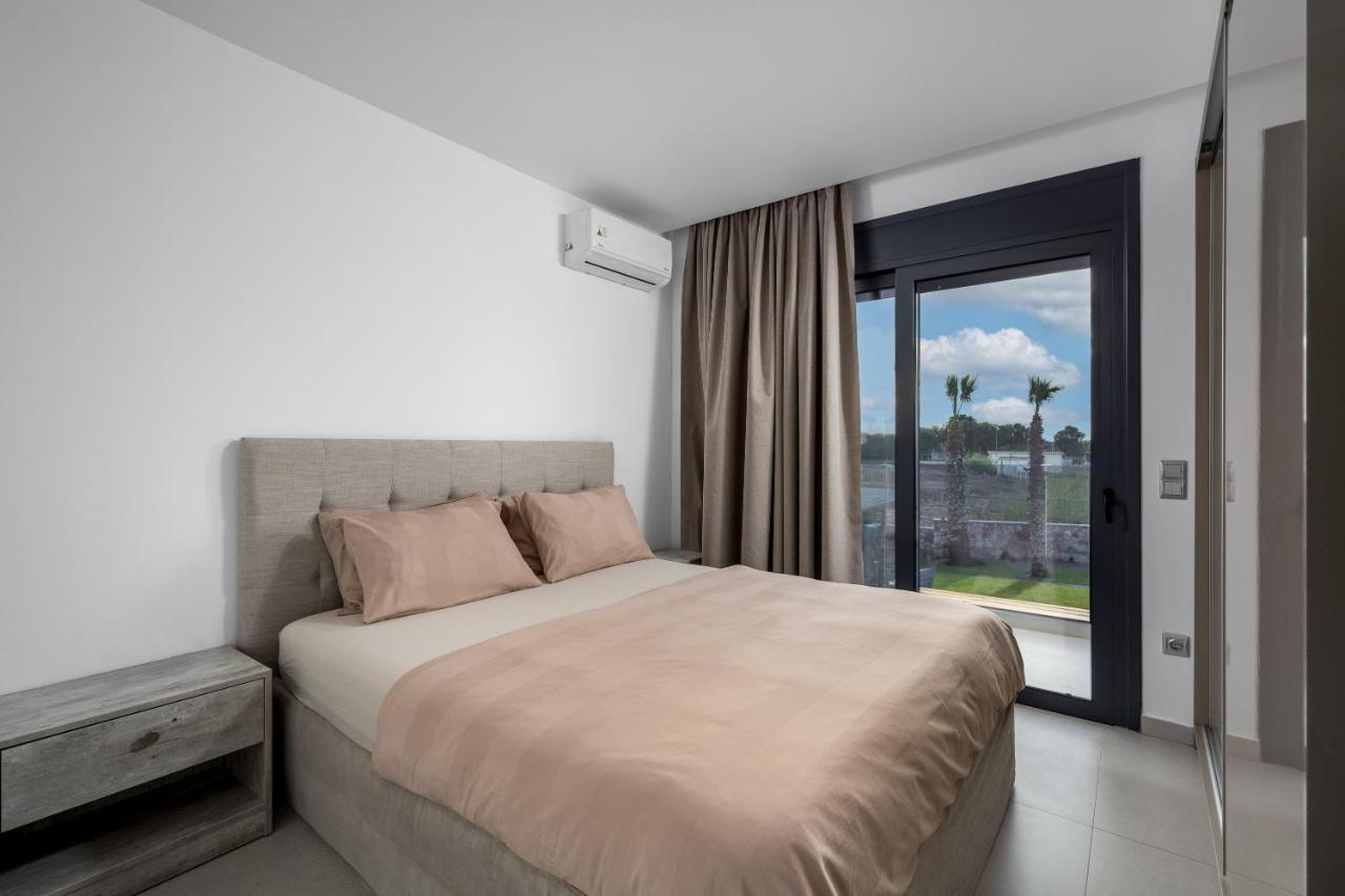 Penelope Beachfront Villa Kremastí Eksteriør bilde