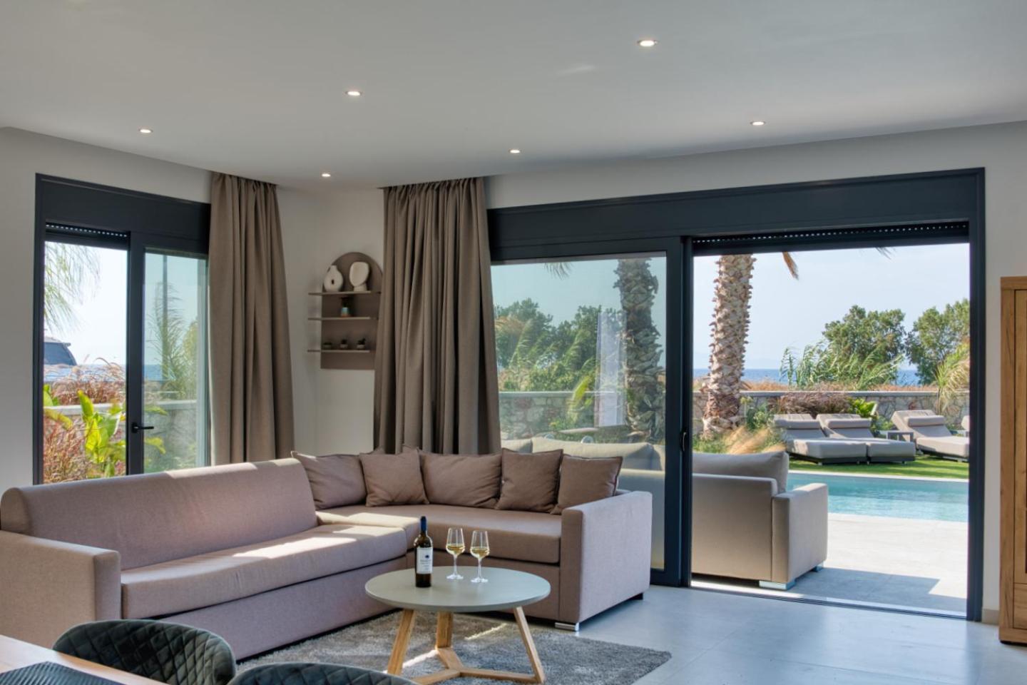 Penelope Beachfront Villa Kremastí Eksteriør bilde